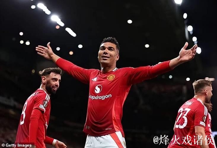 曼联4-4战平跌出前五！阿莫林变阵后防不稳，卡塞米罗黄牌停赛