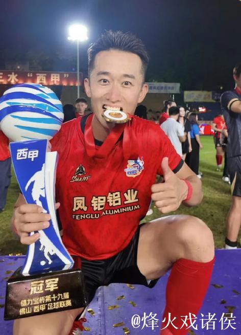 中超退役球员:李铁业务能力强 我不吃海参 中超退役球员:李铁业务能力强 我不吃海参