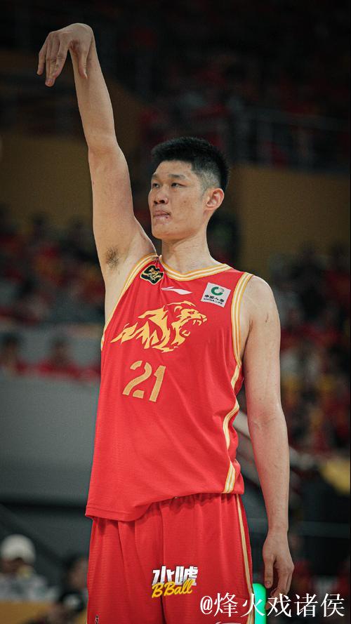 CBA-胡金秋22分 上海99-77广厦豪取7连胜 CBA-胡金秋22分 上海99-77广厦豪取7连胜