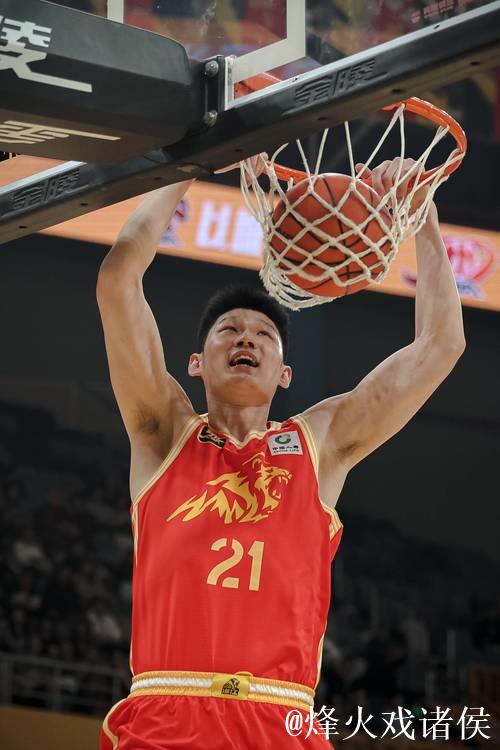 胡金秋35+13广厦2-1山西晋级八强 张宁23+8 胡金秋35+13广厦2-1山西晋级八强 张宁23+8