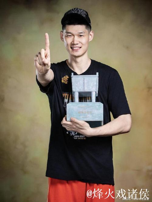 胡金秋35+13广厦2-1山西晋级八强 张宁23+8 胡金秋35+13广厦2-1山西晋级八强 张宁23+8